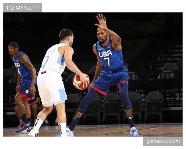 技术犯规详细解读，全面了解NBA和FIBA的判罚标准